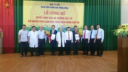Lễ công bố quyết định của Bộ trưởng Bộ y tế bổ nhiệm Phó giám đốc Bệnh viện Châm cứu Trung ương