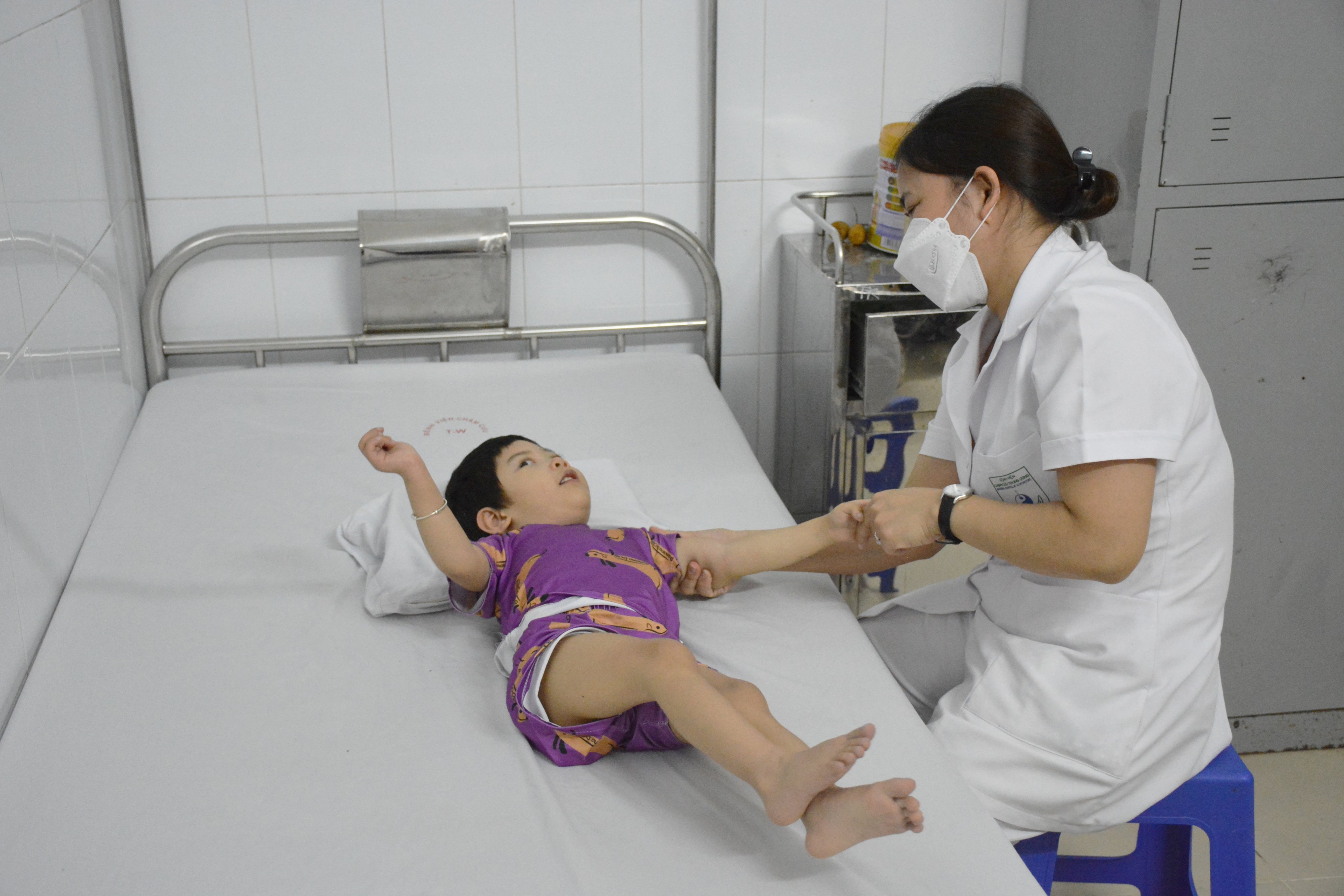 Rehabilitation for children with cerebral palsy using Acupuncture