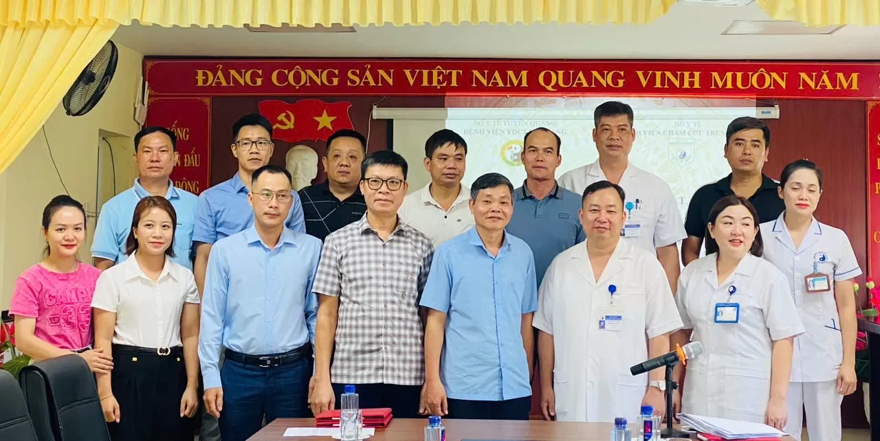BỆNH VIỆN CHÂM CỨU TRUNG ƯƠNG CHUYỂN GIAO KỸ THUẬT CHO BỆNH VIỆN Y DƯỢC CỔ TRUYỀN HÀ GIANG, TỈNH TUYÊN QUANG
