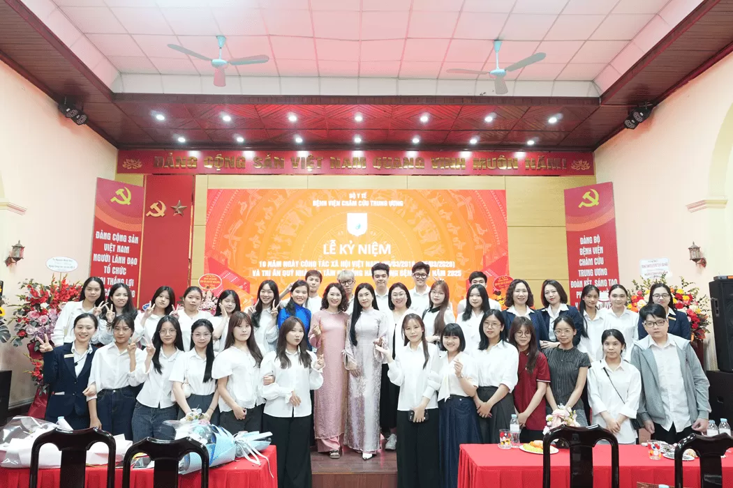 DẤU ẤN 10 NĂM CÔNG TÁC XÃ HỘI VIỆT NAM: LAN TỎA YÊU THƯƠNG TỪ NHỮNG ĐIỀU BÌNH DỊ