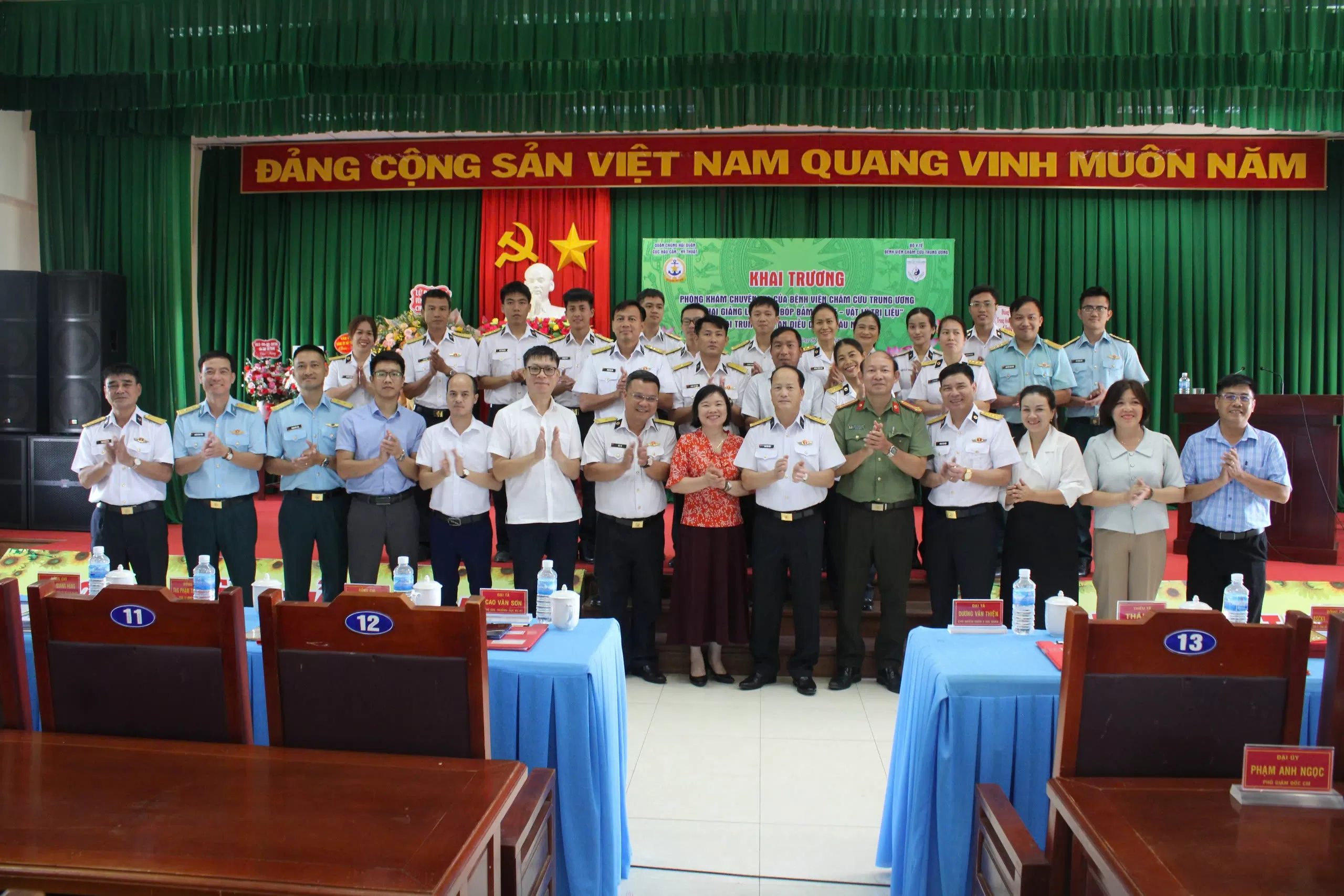 Bệnh viện Châm cứu Trung ương khai trương Phòng khám chuyên gia tại Trung tâm An điều dưỡng tàu ngầm