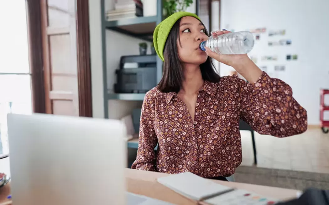 Sáng ngủ dậy miệng đắng là bệnh gì? Có nên lo lắng khi gặp trường hợp này hay không? Hãy tìm hiểu tại đây