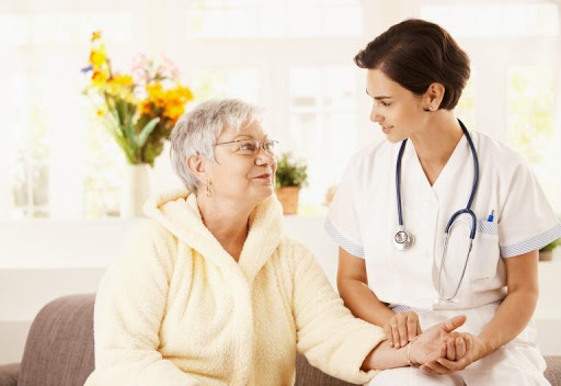 KHẢO SÁT SỰ HÀI LÒNG CỦA NGƯỜI BỆNH TẠI BỆNH VIỆN CHÂM CỨU TRUNG ƯƠNG THÔNG QUA VIỆC THỰC HÀNH KĨ NĂNG GIAO TIẾP CỦA NHÂN VIÊN Y TẾ
