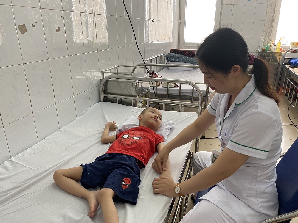 KHẢO SÁT MÔ HÌNH BỆNH TẬT VÀ PHƯƠNG PHÁP ĐIỀU TRỊ  CHO BỆNH NHI TẠI BỆNH VIỆN CHÂM CỨU TRUNG ƯƠNG  TỪ 01/2018 ĐẾN 12/2019