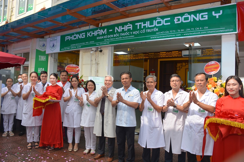 BỆNH VIỆN CHÂM CỨU TRUNG ƯƠNG KHAI TRƯƠNG PHÒNG KHÁM - NHÀ THUỐC ĐÔNG Y