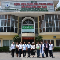 Đoàn Bộ Y tế và Viện Y học Quốc gia Hàn Quốc đến thăm và làm việc tại Bệnh viện Châm cứu Trung ương